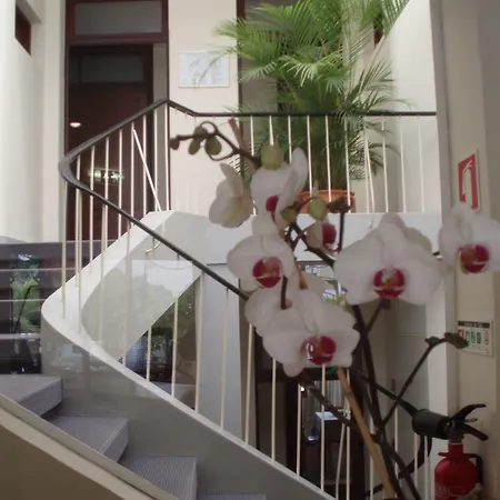 Hotell Residencial Do Vale 3*