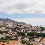 Residencial Do Vale 3*