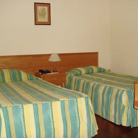 Residencial Do Vale 3* Φουνκάλ